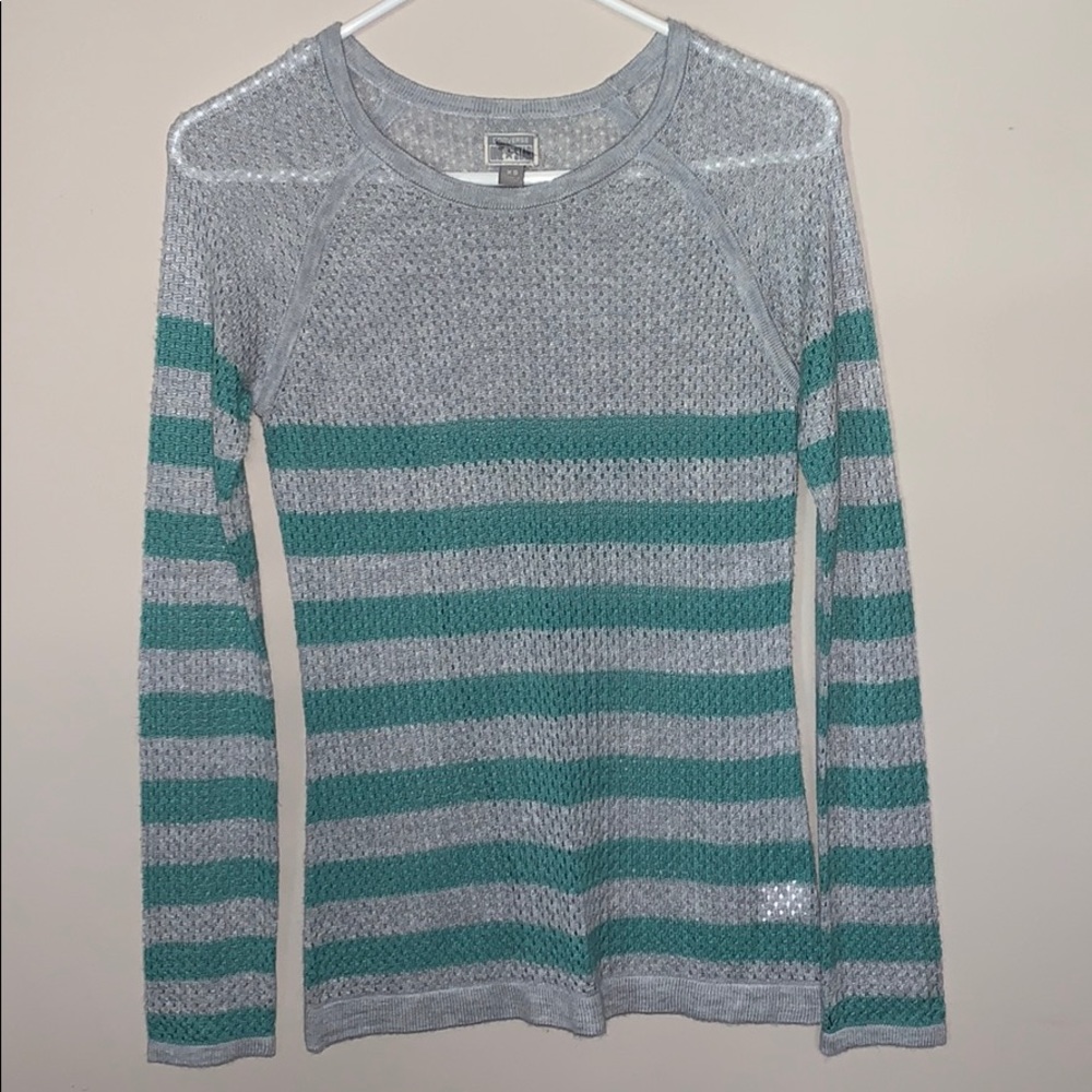 Converse Loose Knit Sweater